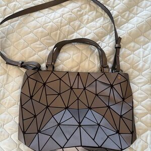 Geometric Patterned Gray Handbag